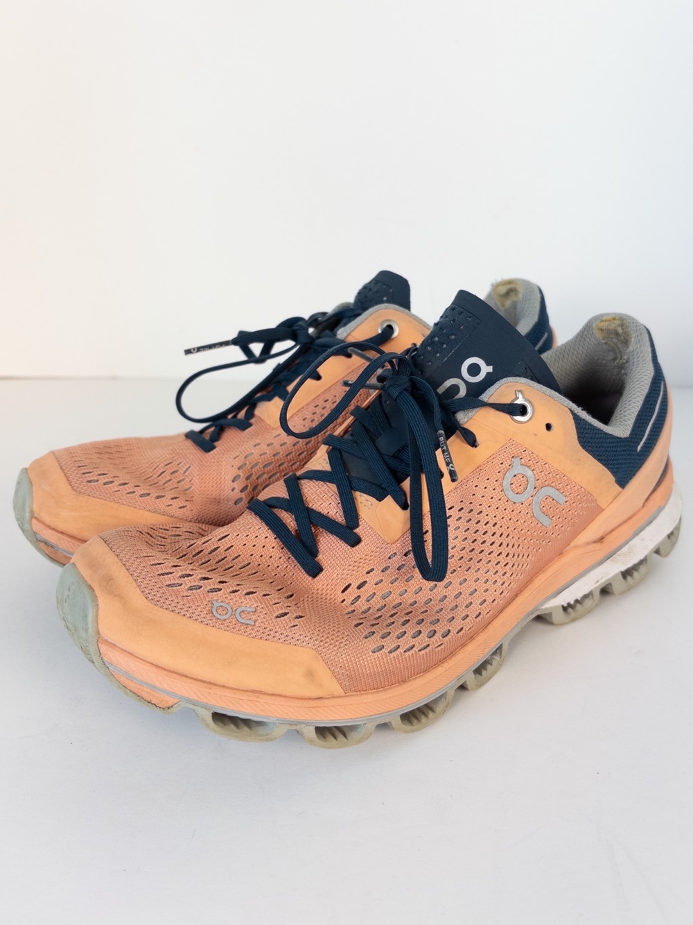 On Running Cloudsurfer Shoes